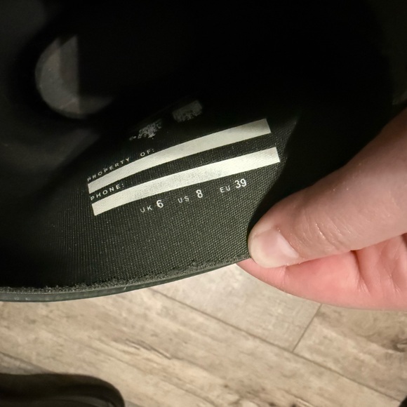 Hunter Olive Green Rain Boots Mid-Calf Height - Picture 5 of 5